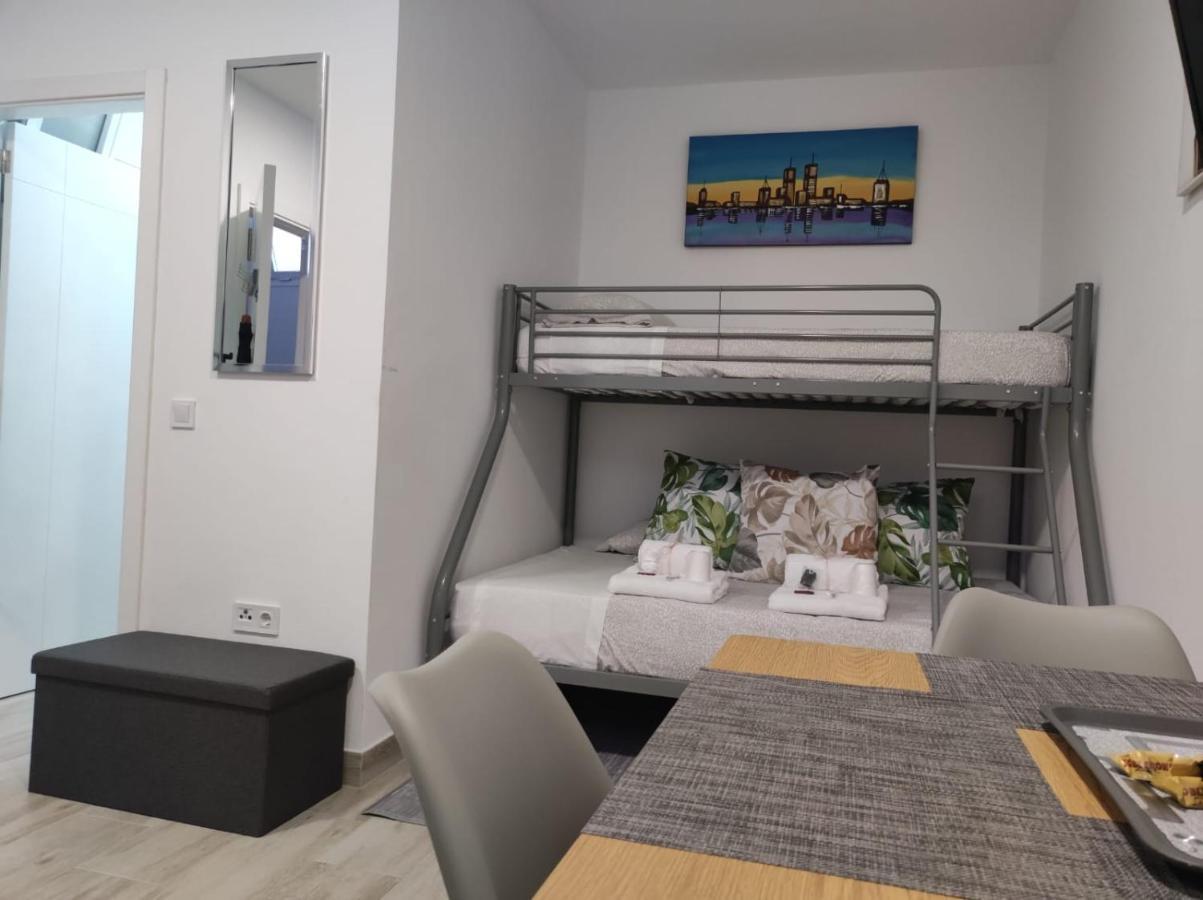 הוילה איקוד דה לוס וינוס Casa Piramide 4 Wifi - Parking Y Terraza Privada מראה חיצוני תמונה